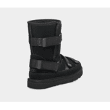 UGG Women's Classic Short Hybrid Boots Size 7
